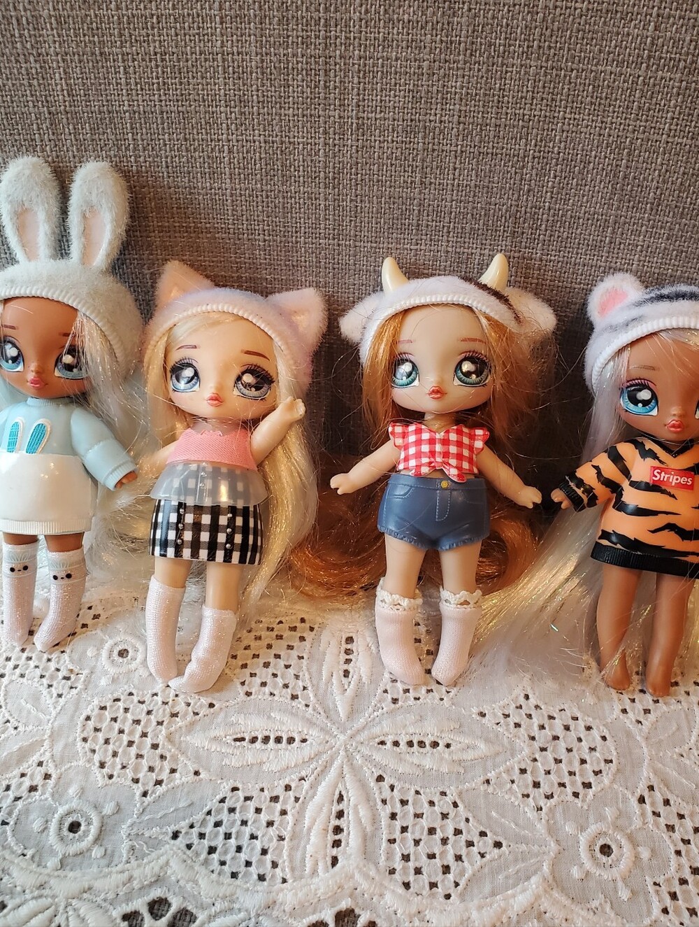 Na!Na!Na Surprise Mini Dolls MGA Entertainment, Set of 4